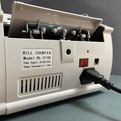 マネーカウンター 自動紙幣計算機「1年使用」の画像