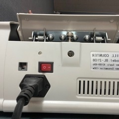 マネーカウンター 自動紙幣計算機「1年使用」の画像