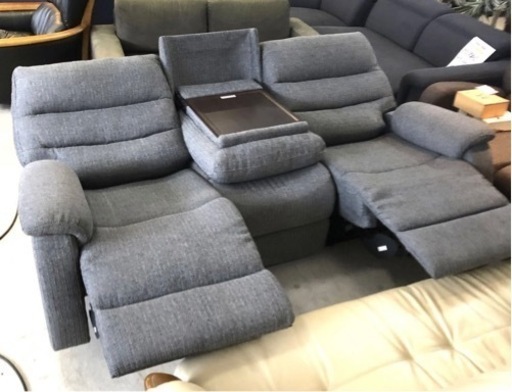 ニトリ 両側電動リクライニングソファ ビリーバー