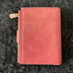 【配送・直接引渡OK】管理番号：G-10-5 未使用品　レザー二つ折り財布　ユニセックス　カード収納　10cm ×12.5cm 厚み2cmの画像