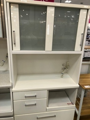 取りに来れる方限定！ホワイトのレンジボードです！！