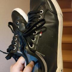 【TOMMY HILFIGER】トミヒルバーガースニーカー 500円の画像
