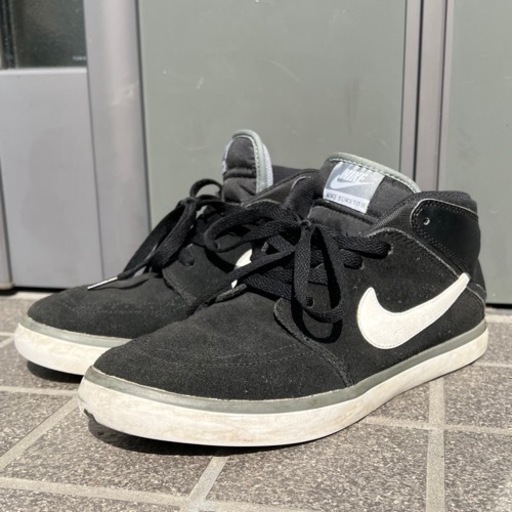 ナイキ NIKE シンプル ビッグロゴ スニーカー モノトーン 26.5cm