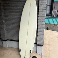 サーフボード　ショートの画像