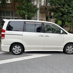 ノア　トヨタ