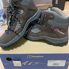 ※未使用※【berghaus】トレッキングシューズ