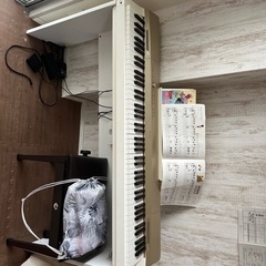 電子ピアノ