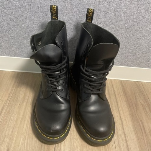 Dr.Martens ８ホール