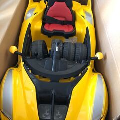 【訳あり特価】使用感あり　子供用フェラーリ・乗れるラジコン！Fe...