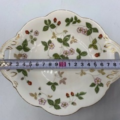 WEDGWOOD ワイルドストロベリー プレート ※使用感あり。【C8-302】の画像