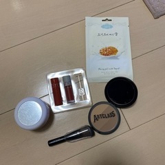 韓国　化粧品あげますの画像
