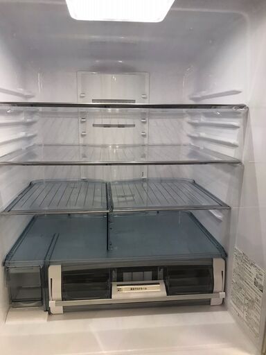 使用年数少ない！！！　状態Ａランク！！！　日立　５００リッター　６ドア冷蔵庫　８８，０００円（税込み）