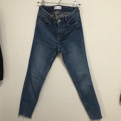 レディース・スキニーデニム(ZARA)