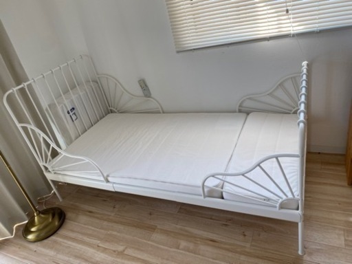 【美品】IKEA ミンネン 伸長式ベッドフレームとスノコ、マットレス