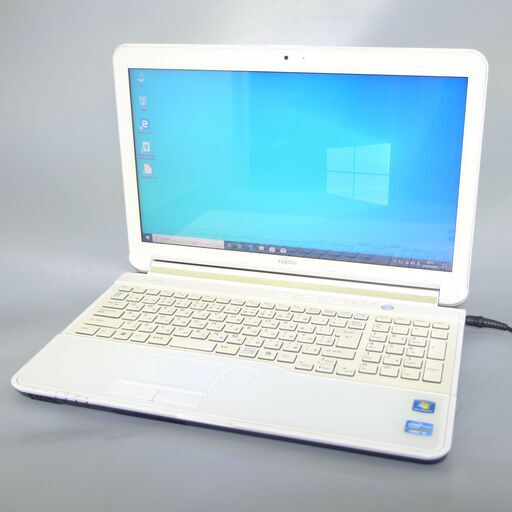 新品高速SSD Wi-Fi有 ノートパソコン 15.6型 富士通 AH56/E 中古良品 第2世代Core i5 8GB Blu-ray 無線 webカメラ Windows10 Office