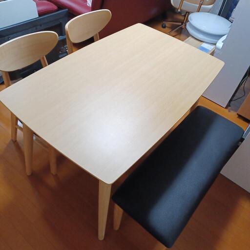 取引中!2021年購入【美品】ダイニングテーブルセット
