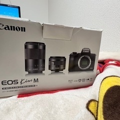Canon?EOS KISS M? 未使用近いです