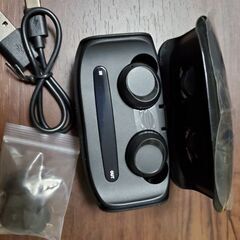 (新品)Joy houseのBluetoothワイヤレスイヤホン　型番HGD T11