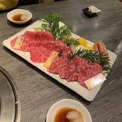 焼肉屋さんの社員さん、キッチン、店長募集の画像