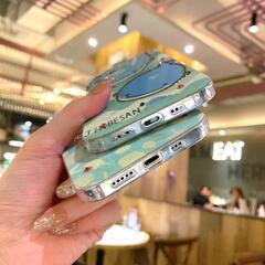 iphone12ケースの画像