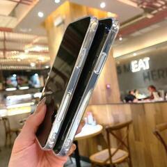 iphone12ケースの画像