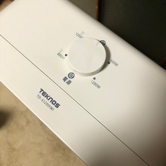 中古 TEKNOS テクノス 電気式セラミックファンヒーター 1200W ホワイト TD-S1200(W)の画像