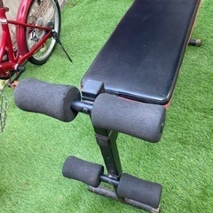 筋トレのベンチの画像