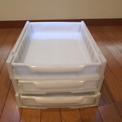 レタートレイ　3段