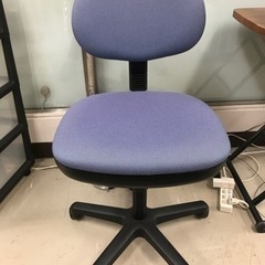 取引場所　南観音　V  2203-033   椅子　オフィスチェア　デスクチェア　ブルー　キャスター付の画像