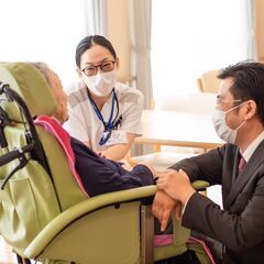 優しい心の看護師を求む♪最大月給60万？？遊び心を大事にしてる会社◎あなたの良さを最大限に活かす！の画像