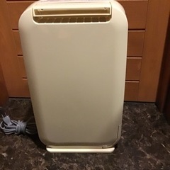 ●販売終了●日立　除湿機　デシカント方式　2016年製　中古品