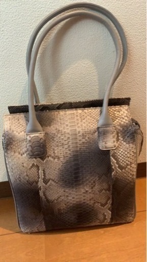 MaamELEGANCE パイソン バック