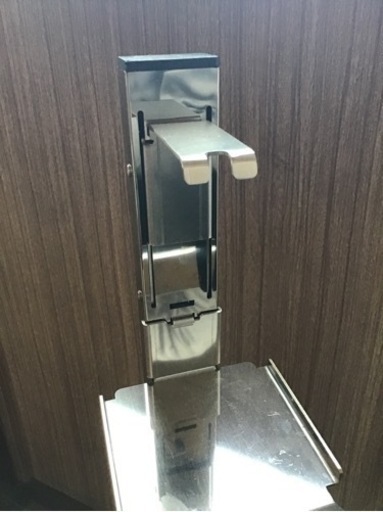 ステンレス製ペダル式ポンプスタンド（1本）