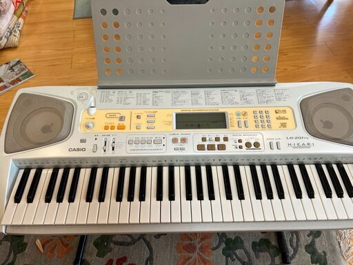 CASIOの電子ピアノです。