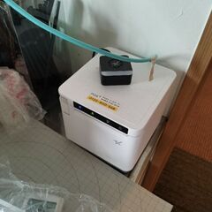 グローリーセルフレジ自動釣銭機の画像