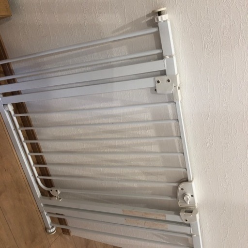 ベビーゲート（70cmから95cm）