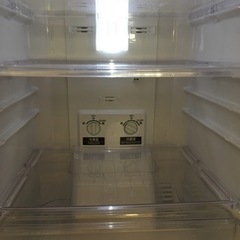 確定しました〉2014年製三菱冷蔵庫 146L 3月24〜26日に差し上げますの画像