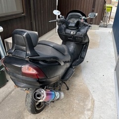 スズキ　スカイウェーブ250の画像