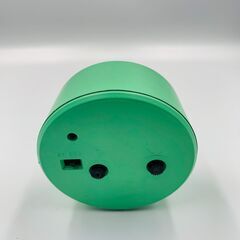 緑の置時計 アラーム機能の画像