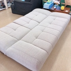 ソファーベッド✨幅180cm✨ブラウン系✨下部に収納あり✨3Pソファ✨サイドテーブル付き2Pソファ✨比較的キレイなお品です✨中古品【こちらは店舗です。浜村鹿野温泉ICから3分 買取本舗 宮本リサイクル 営業時間9～19時 定休日水曜のみ←連絡できませんm(_ _)m】 G169の画像