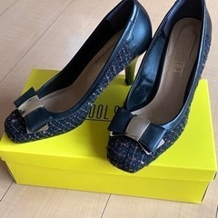 美品!! プールサイド 24㎝　リボンツイードパンプス  リボン...