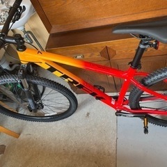 トレック　マーリン7 2021 TREK