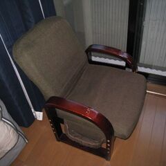 使用感大 シニアや高齢者の方に最適 リクライニング 高座椅子 肘...