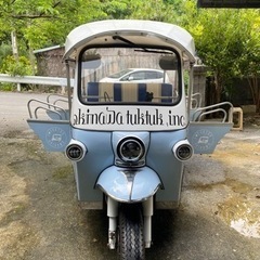 トゥクトゥク7人乗り
