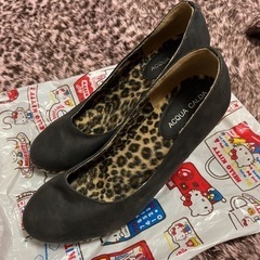 ヒョウ柄パンプス