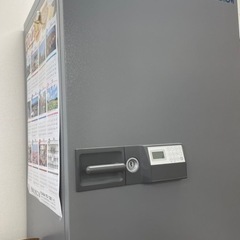 SECOM 金庫(3月中に取りに来れる方！)