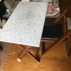 折り畳みデスク　チェアセット　受け渡し者を決めましたの画像