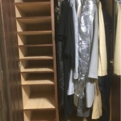 茶家具洋タンス中古傷あり。無料での画像