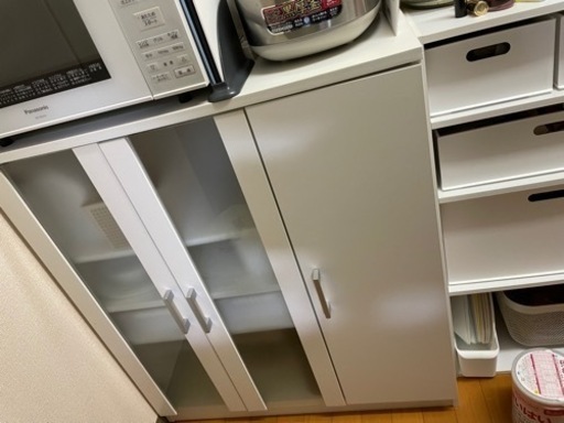 食器棚引越しの為