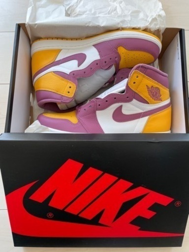 【新品】NIKE＊エアジョーダン1 ユニバーシティゴールド